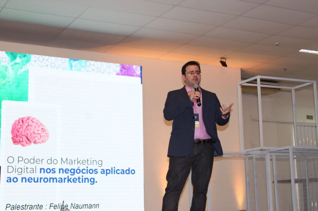 Palestrante Felipe Naumann é Destaque no Fórum do Comércio 2023: Encontro Promete Impulsionar Empreendedorismo e Comércio Regional